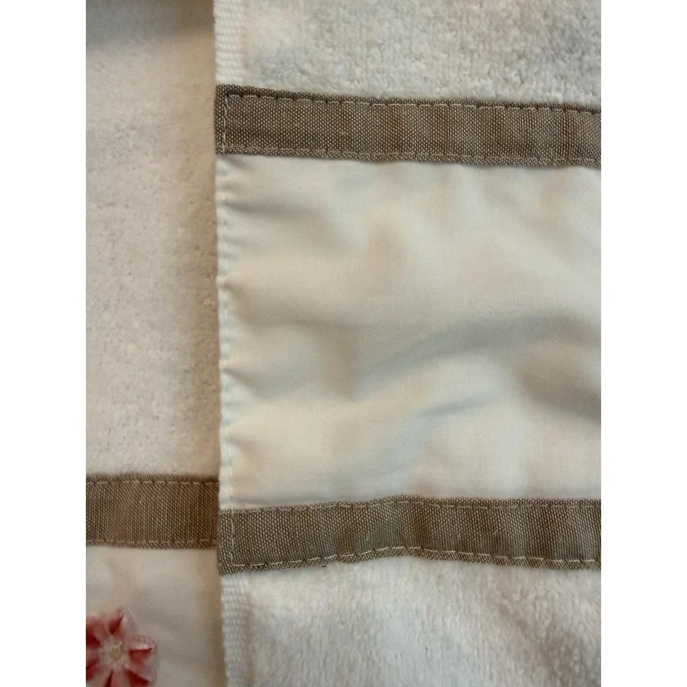 VTG Saturday Knight Ltd Towels Lot 4 Pc Towel Wash Cloth Rose Floral Trim USA